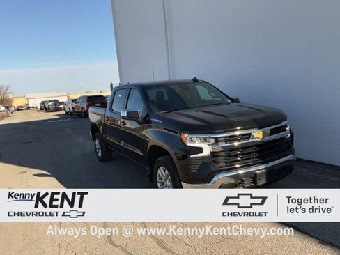 Used 2022 Chevrolet Silverado 1500 LT image 1
