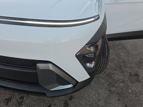 New 2026 Hyundai Kona SE image 36