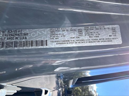 Used 2022 Jeep Wrangler Unlimited Rubicon w/ Trailer Tow Package image 16