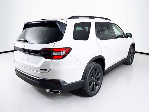 New 2025 Honda Pilot Sport image 31