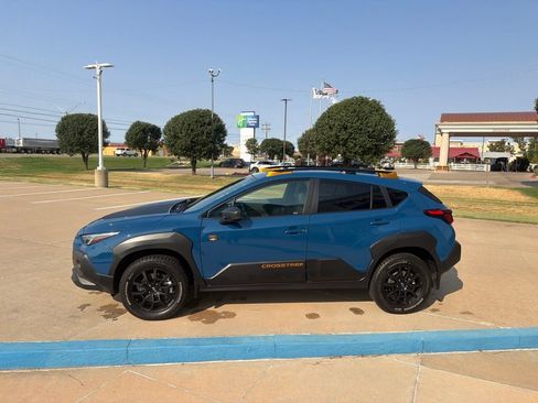 Used 2025 Subaru Crosstrek 2.5i Wilderness AWD/4WD image 7