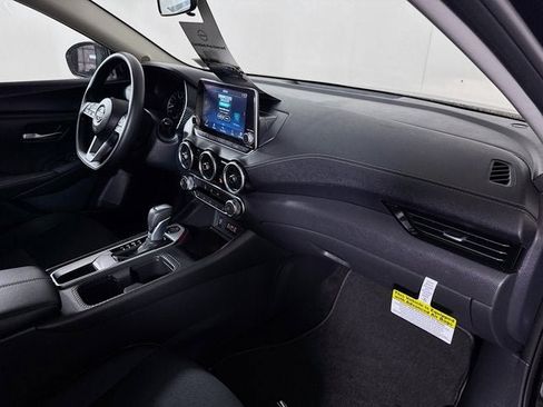Certified 2025 Nissan Sentra SV w/ Trunk Package image 22