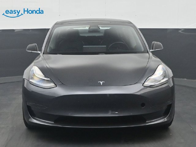 Used 2018 Tesla Model 3 Long Range RWD image 2