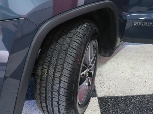 Used 2021 Jeep Grand Cherokee Limited image 9