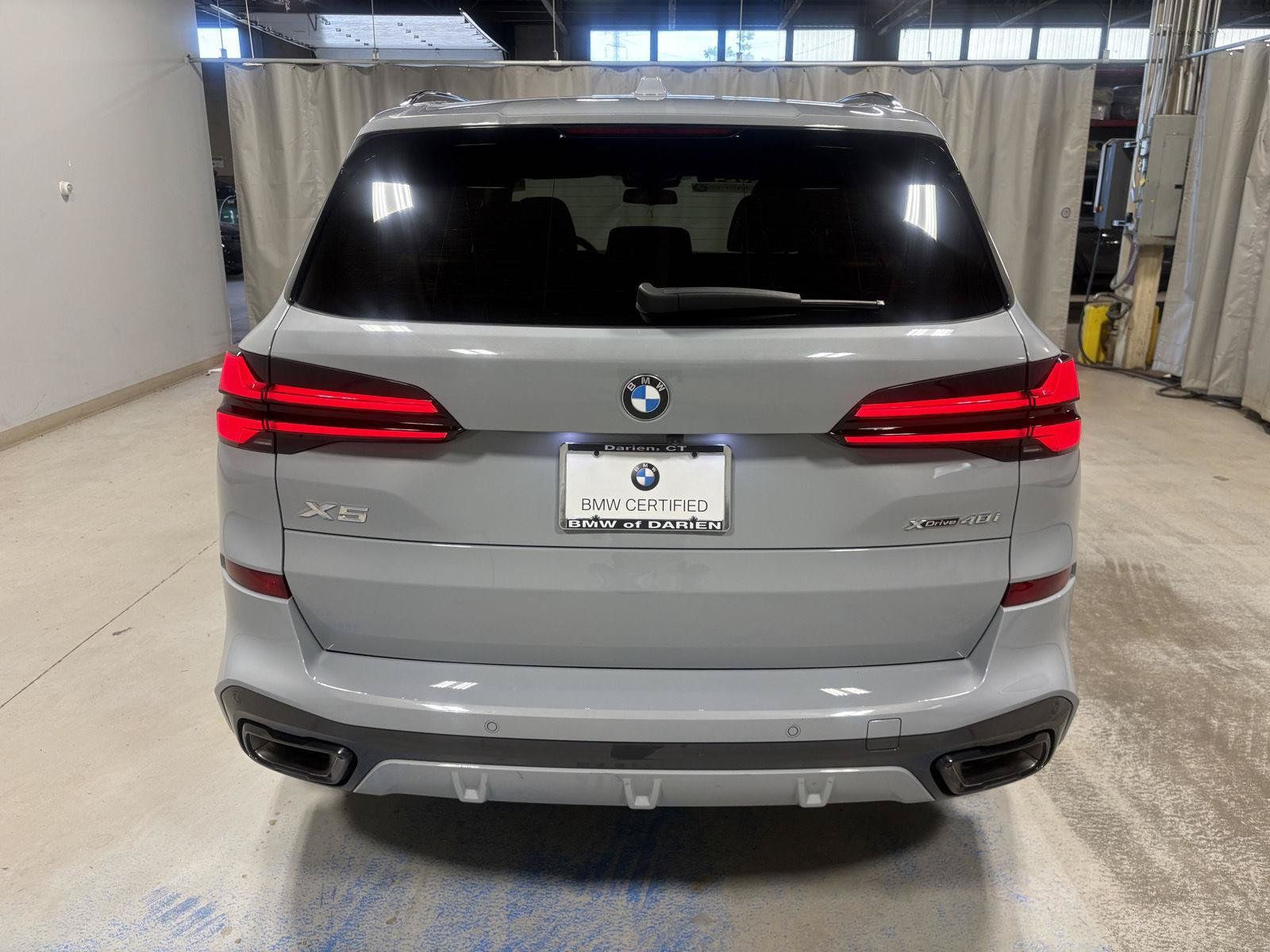 Used 2024 BMW X5 xDrive40i w/ M Sport Package AWD/4WD image 34