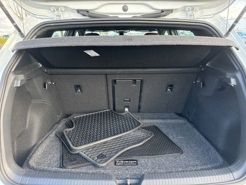 Used 2024 Volkswagen GTI SE image 19