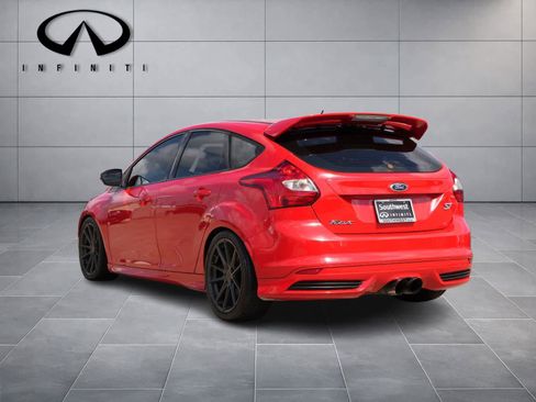 Used 2013 Ford Focus ST image 5