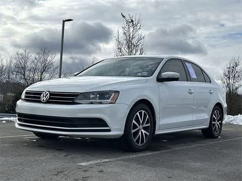 Used 2017 Volkswagen Jetta SE image 20