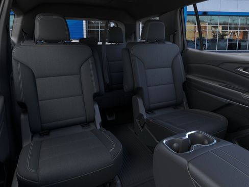 New 2026 Chevrolet Traverse LT w/ Driver Confidence Package FWD image 41