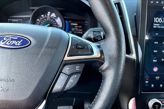 Used 2024 Ford Edge Titanium AWD/4WD image 12