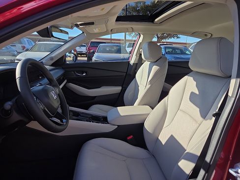 New 2025 Honda Accord EX-L image 10