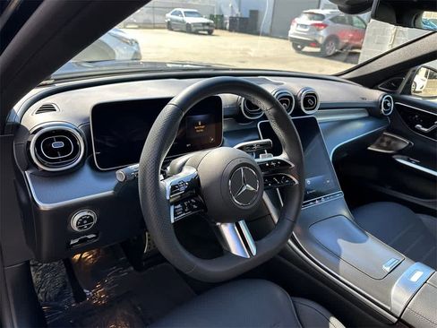 Used 2024 Mercedes-Benz C 300 Sedan image 2