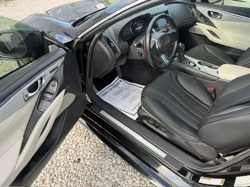 Used 2017 INFINITI Q60 3.0t Sport image 7