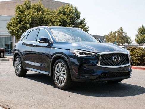 Used 2024 INFINITI QX50 Luxe AWD/4WD image 3
