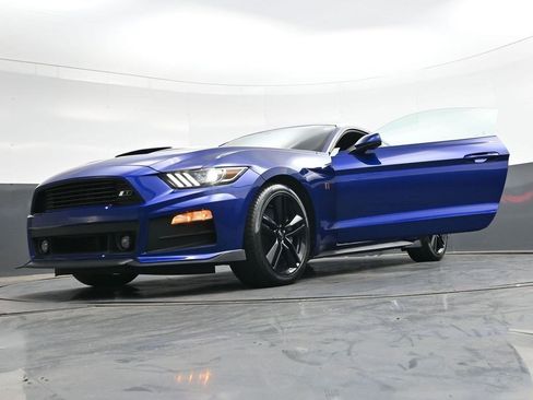 Used 2016 Ford Mustang Premium w/ Ecoboost Performance Package image 33