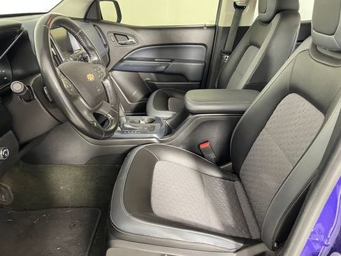 Certified 2017 Chevrolet Colorado Z71 AWD/4WD image 2