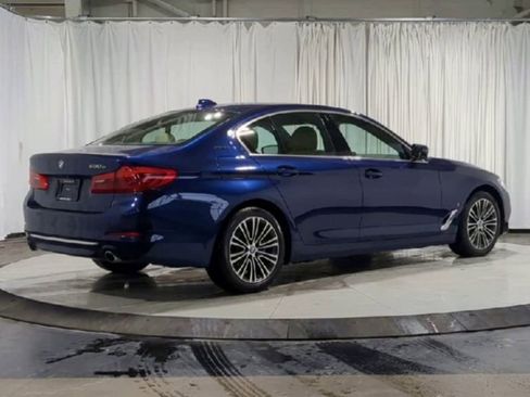 Used 2019 BMW 530e xDrive w/ Luxury Package image 10
