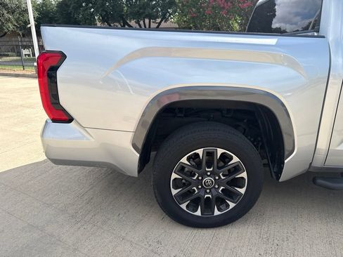 Used 2024 Toyota Tundra Limited w/ Power Package AWD/4WD image 6