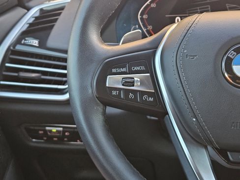 Used 2022 BMW X5 xDrive40i w/ Premium Package image 29