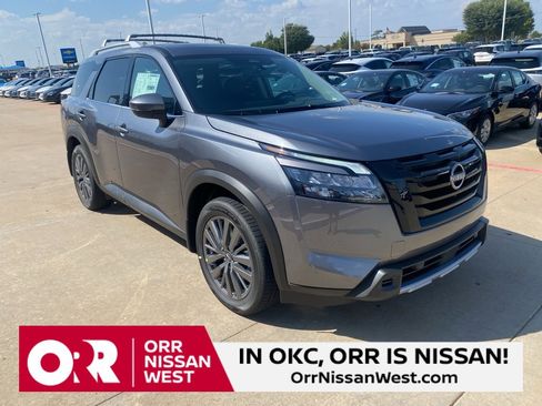 New 2025 Nissan Pathfinder SL w/ SL Premium Package image 7