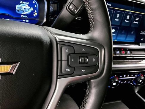 Used 2024 Chevrolet Silverado 3500 LTZ w/ LTZ Premium Package AWD/4WD image 28