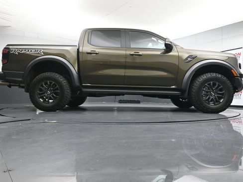 Used 2025 Ford Ranger Raptor AWD/4WD image 24