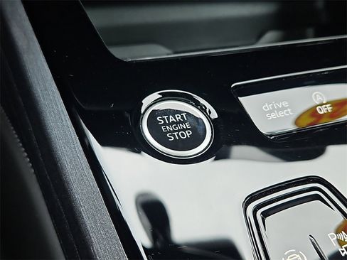 Used 2025 Audi A5 2.0T Premium Plus image 27