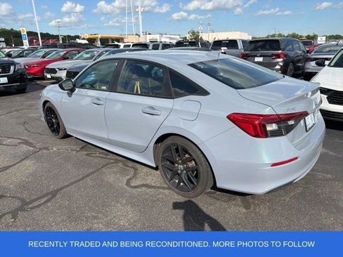 Used 2024 Honda Civic Sport image 4