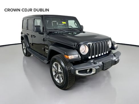 Used 2020 Jeep Wrangler Unlimited Sahara image 4