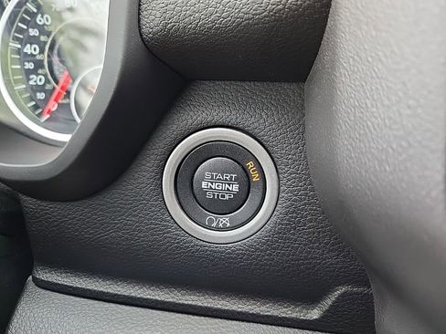 Used 2023 RAM 3500 Big Horn w/ Level 1 Equipment Group image 20