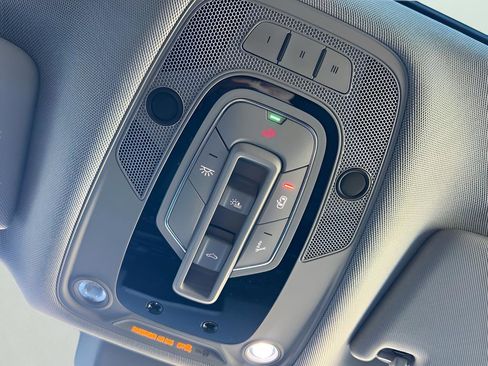 Used 2020 Audi Q5 2.0T Premium w/ Convenience Package image 35