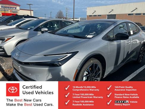 Certified 2026 Toyota Prius Plug-In Hybrid w/ Limited Premium Package FWD image 9