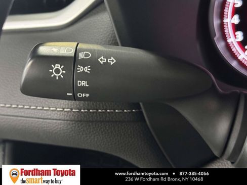 Used 2023 Toyota RAV4 LE AWD/4WD image 22