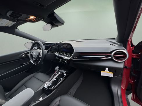 New 2026 Chevrolet Trax RS w/ Sunroof Package image 27