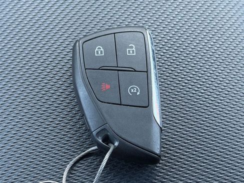 Used 2025 Chevrolet Equinox LT FWD image 21