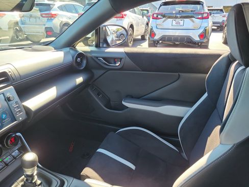 Used 2025 Subaru BRZ Limited w/ Popular Package 2 image 15