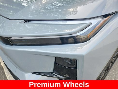 Used 2026 Toyota C-HR w/ Cold Weather Package AWD/4WD image 12
