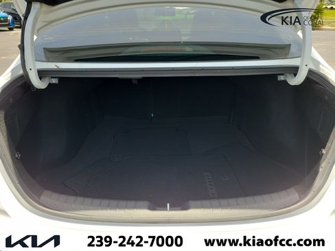 Used 2021 Kia Forte GT-Line FWD image 11