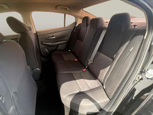Certified 2023 Nissan Sentra SV FWD image 19