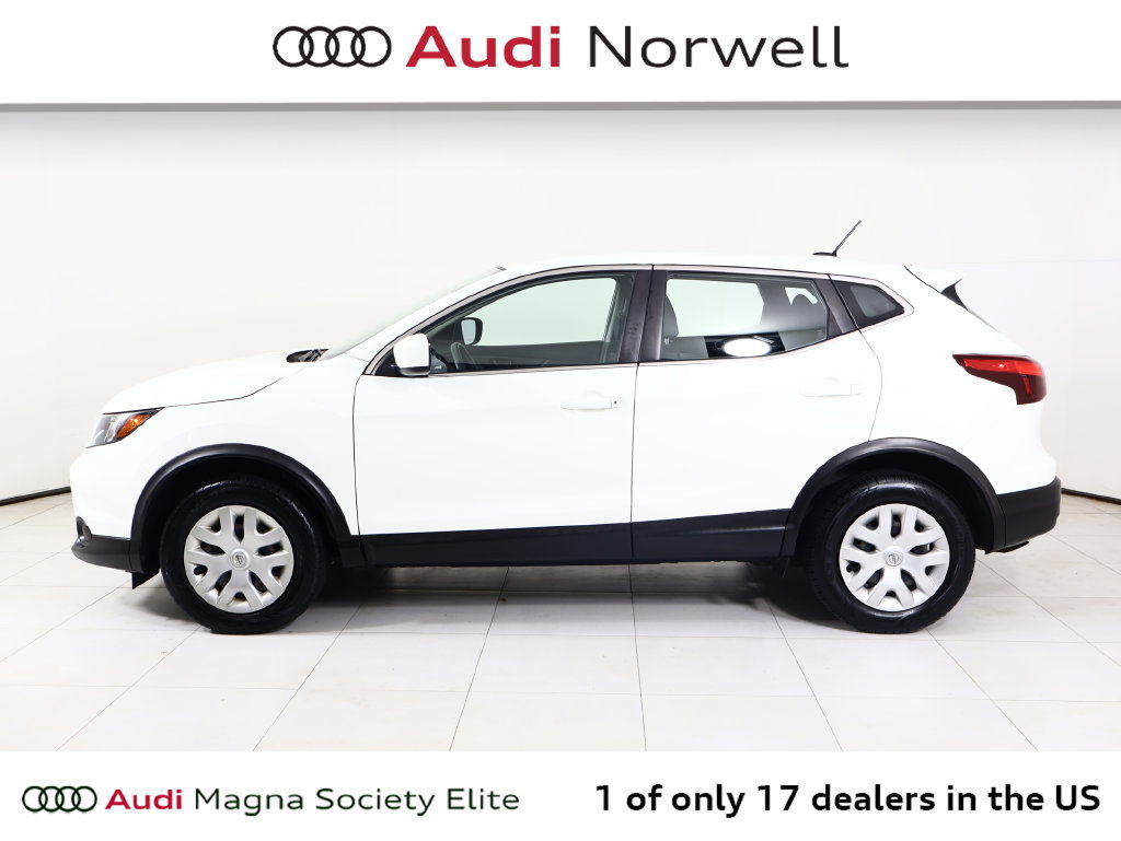 Used 2019 Nissan Rogue Sport S AWD/4WD image 9