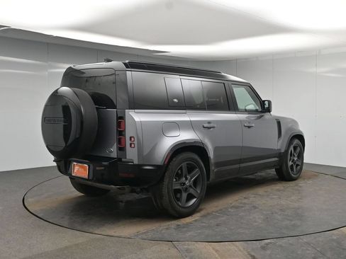 Used 2023 Land Rover Defender 110 X-Dynamic SE AWD/4WD image 5