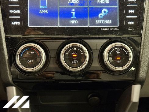 Used 2018 Subaru Forester 2.5i Premium image 16