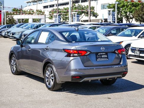 Certified 2025 Nissan Versa SV w/ Trunk Package FWD image 8