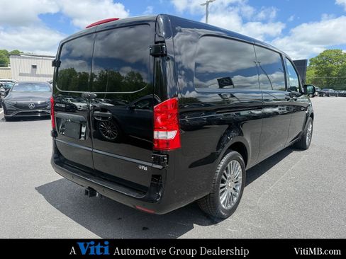 Used 2022 Mercedes-Benz Metris image 8