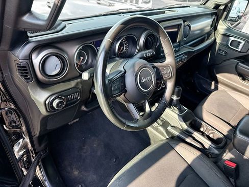 Used 2022 Jeep Wrangler Unlimited Sport AWD/4WD image 10