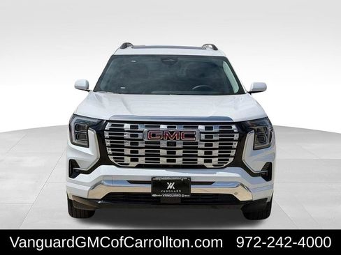 New 2026 GMC Terrain Denali w/ LPO, Floor Liner Package AWD/4WD image 8
