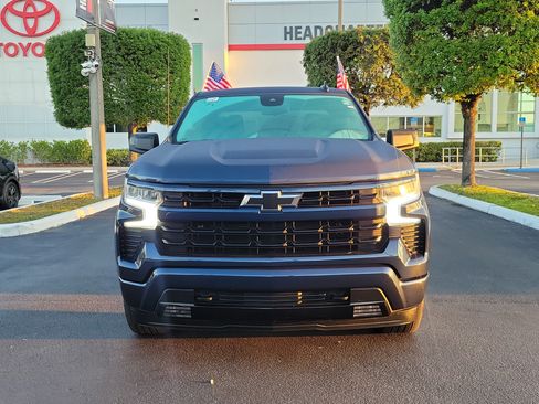 Used 2022 Chevrolet Silverado 1500 RST image 4