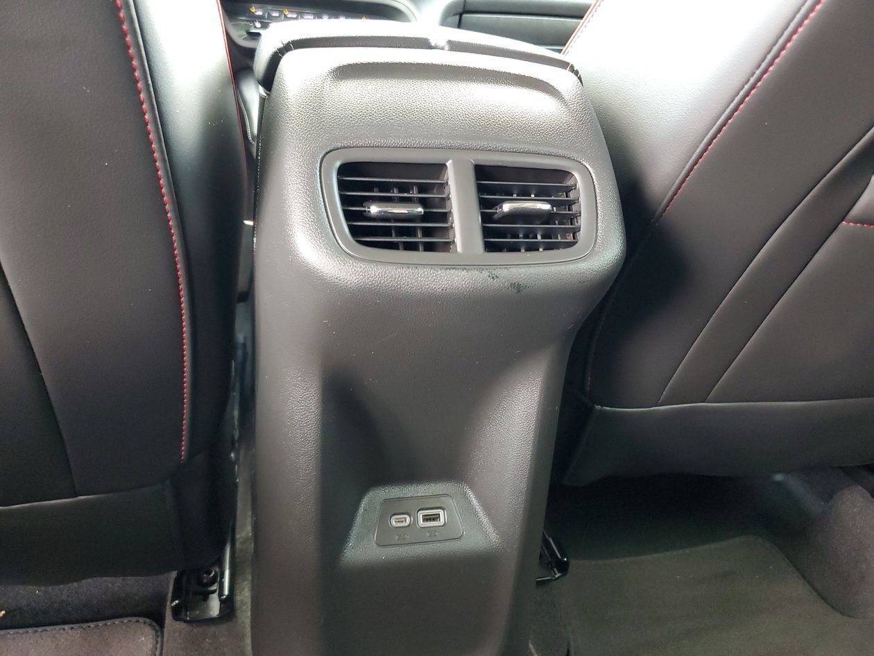 Used 2023 Buick Envision Essence w/ Sport Touring Package AWD/4WD image 15