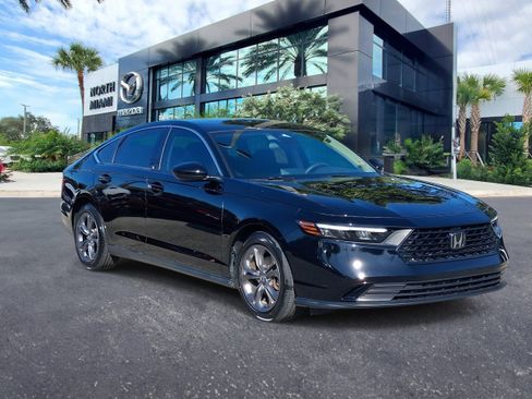 Used 2023 Honda Accord EX image 3