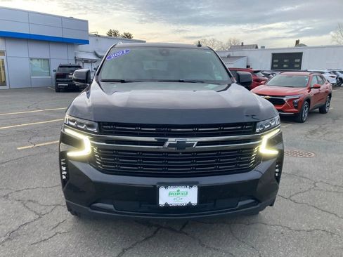 Used 2021 Chevrolet Tahoe RST w/ Luxury Package image 2